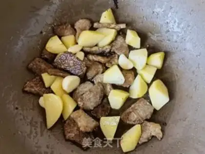 Make Potato, snowflake steak step 8
