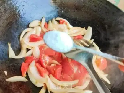Make Onion fried eggs step 5