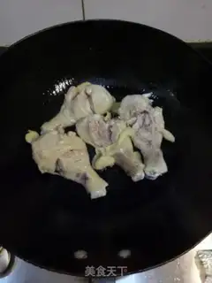 Make Chestnut chicken leg step 2