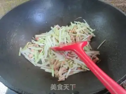 Make Chicken-legged yellow step 6