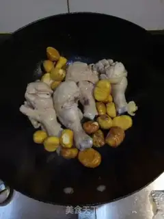 Make Chestnut chicken leg step 3