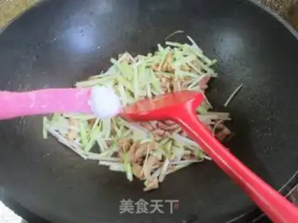 Make Chicken-legged yellow step 7