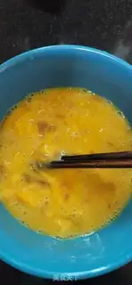 Make Fries and eggs step 5