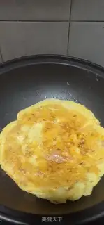 Make Fries and eggs step 7