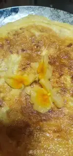 Make Fries and eggs step 8