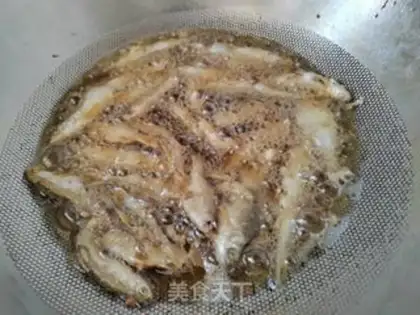 Make Blow up wild fish step 4