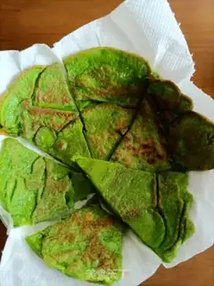 Make A green eggcake step 5