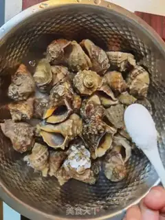 Make A conch of juice step 2