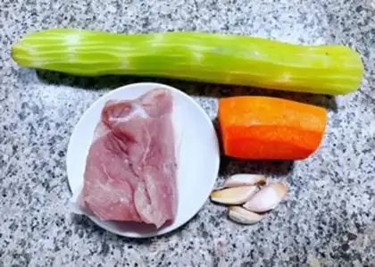 Make The meat-mealing guacamole step 0