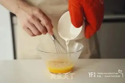 Make Peaches ice cream step 1