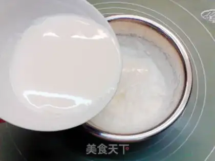 Make Olio yogurt mousse cake step 9