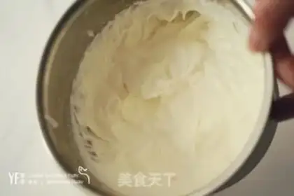 Make Peaches ice cream step 3