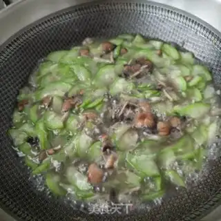 Make Little chicken bouquets, egg soup step 9