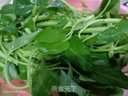 Make Garlic cabbage step 0