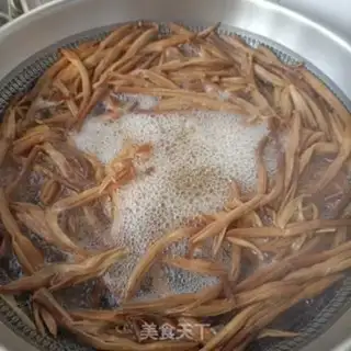 Make Chicken gravy step 1