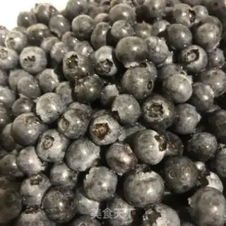 Make Blueberry sauce step 0