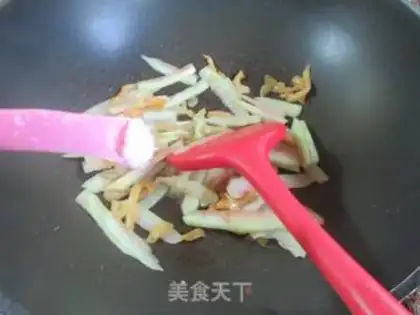 Make Squeeze and fry watermelon step 4