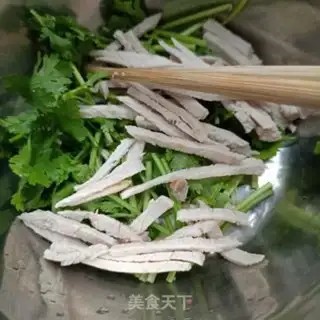 Make Golden pins and mushrooms step 10