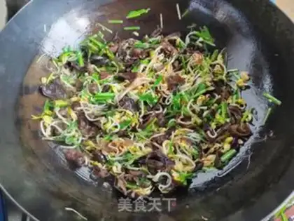 Make Blackwood green bean sprouts step 7