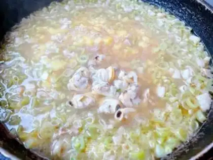 Make Five bouquets of potatoes and gravy step 15