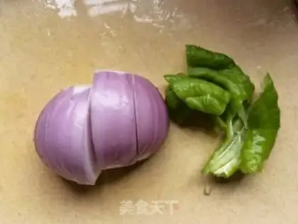Make Sprinkled onions step 1