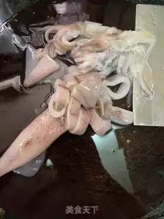 Make Squid meatball congee step 1