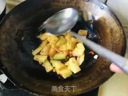 Make Fire watermelon step 4