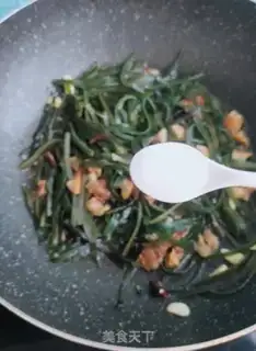 Make Piggy slag toss seaweed step 6