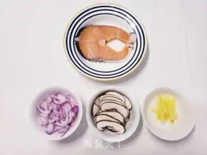 Make Fresh salmon step 0