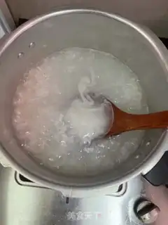 Make Squid meatball congee step 5