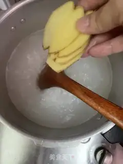 Make Squid meatball congee step 6