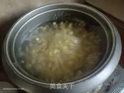 Make Potato-Spicy Coconut step 1