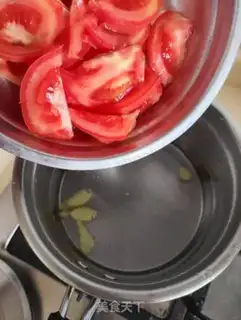 Make Tomato beef soup step 4