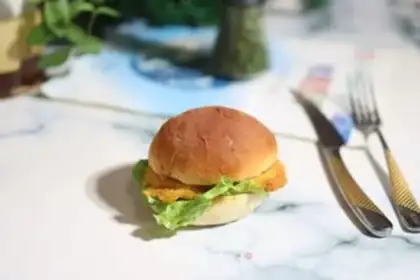 Make Chicken burger step 14