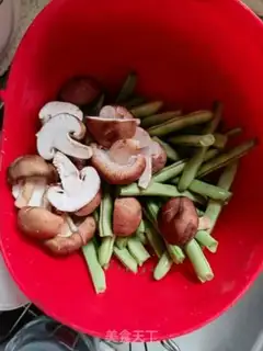 Make Vegetable beef step 1