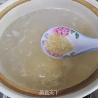 Make Apple rice porridge step 1