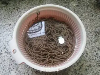 Make Pumpkin eggs with wheat noodles step 5