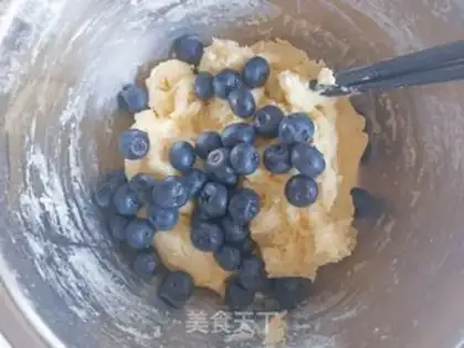 Make Blueberry scone step 7