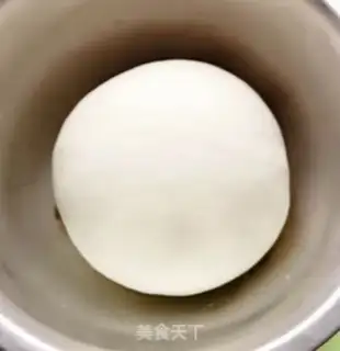 Make Horses and pork buns step 3