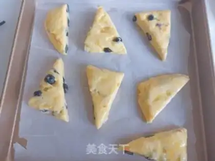 Make Blueberry scone step 11