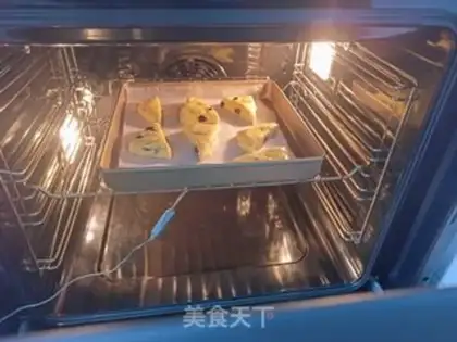 Make Blueberry scone step 12