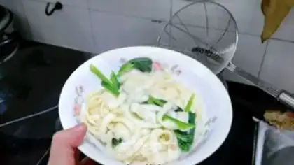 Make Tomato egg knife step 10
