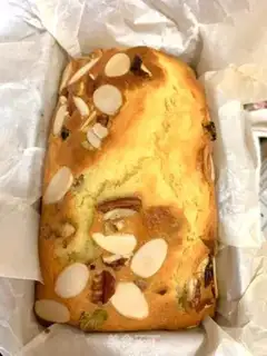 Make Pinecake nut cake step 5