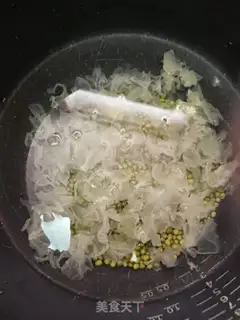 Make Silver ear lily green beans step 4