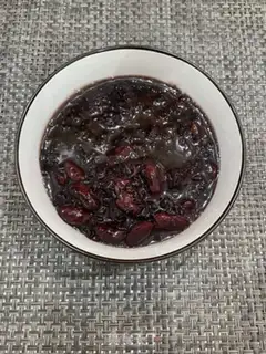 Make Milk and black rice congee step 5