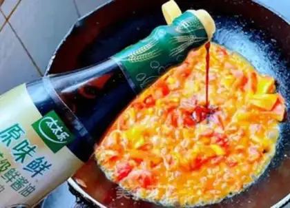 Make Tomato chops, omelet noodles step 6