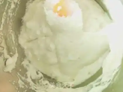 Make Coconut Swiss roll step 8
