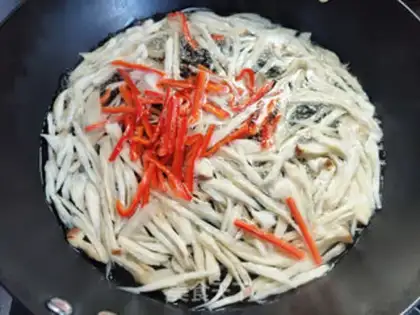 Make The cold hands tore the apricot mushrooms step 8