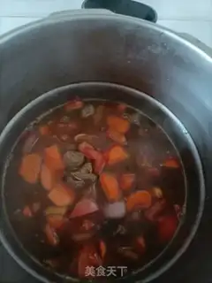 Make Tomato carrot beef soup step 8