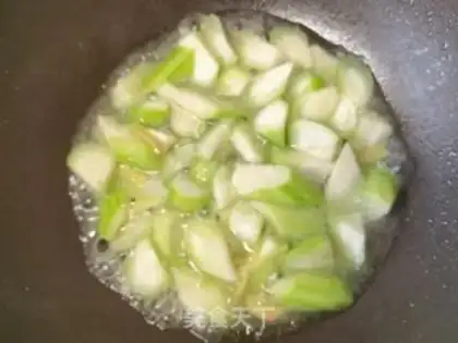 Make Garlic smelt step 7